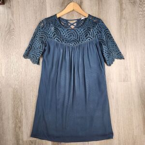 GF Collection Lace Sleeve Mini Dress size S